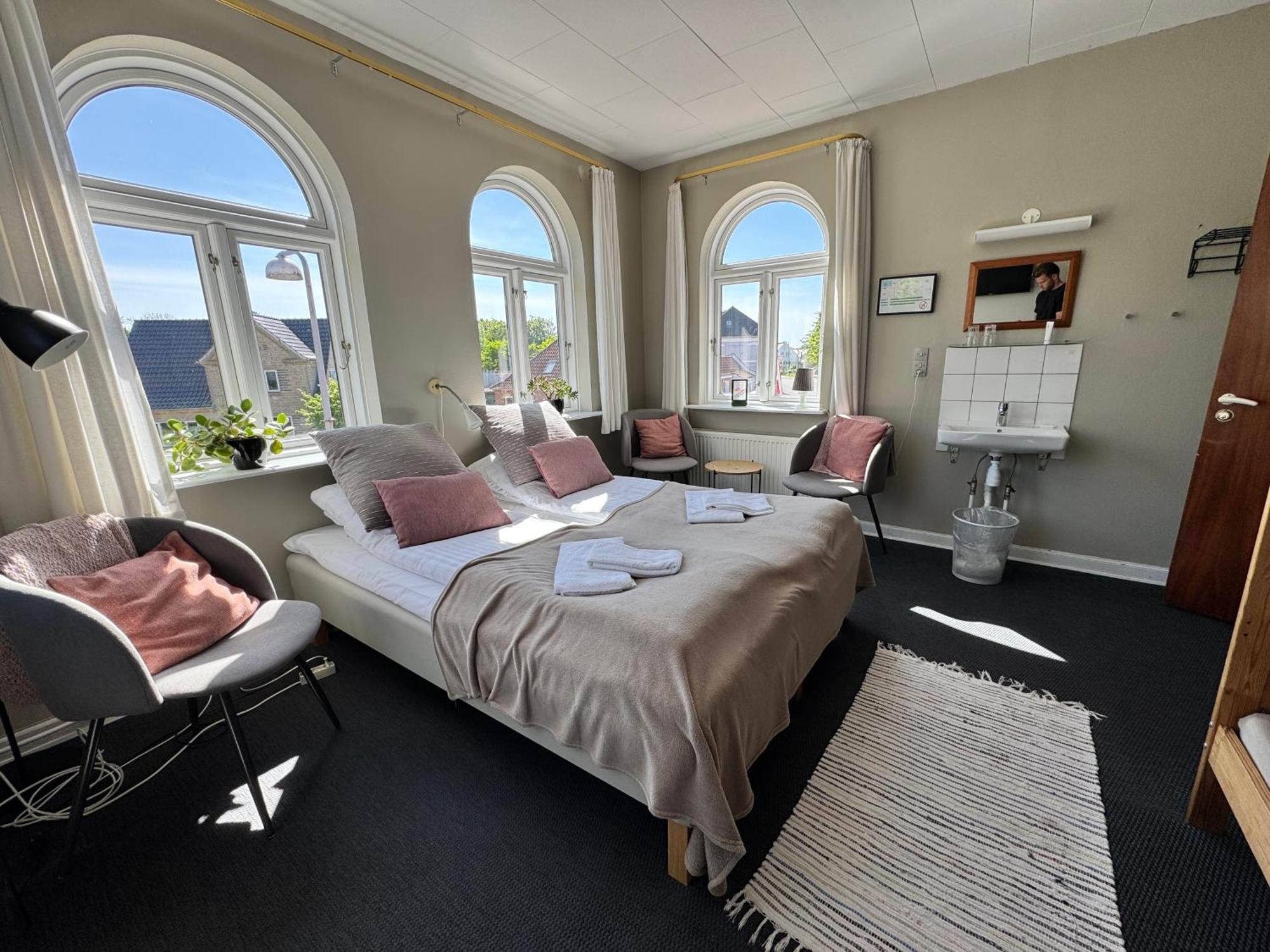 Gredstedbro Hotel ภายนอก รูปภาพ
